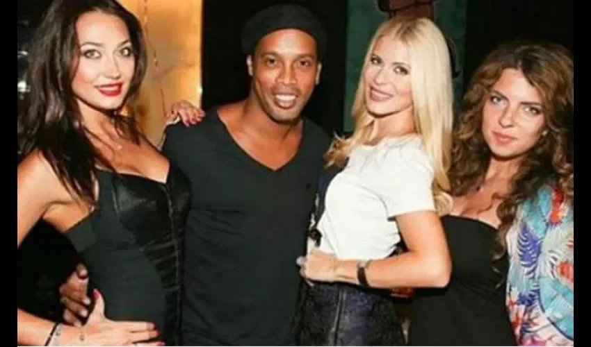 Romario junto a su exnovia. Foto: Internet 