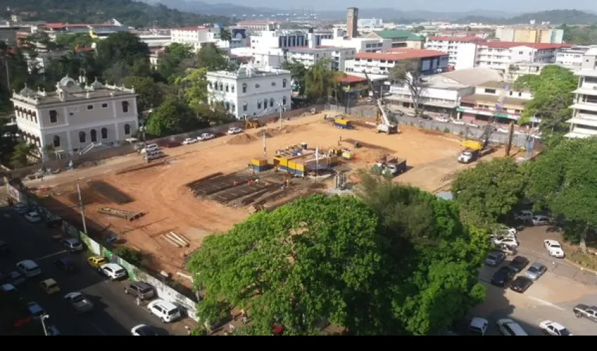  Parque Francisco Arias Paredes ubicado en Calidonia