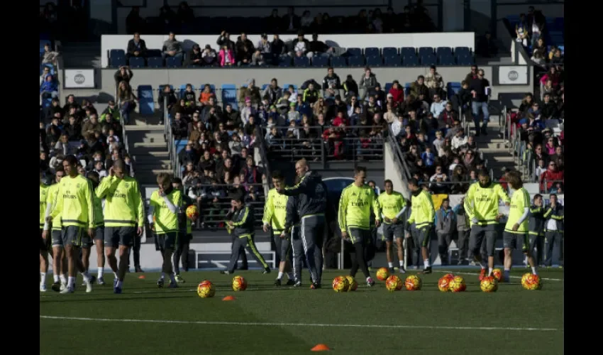 Zinedine Zidane técnico del Real Madrid