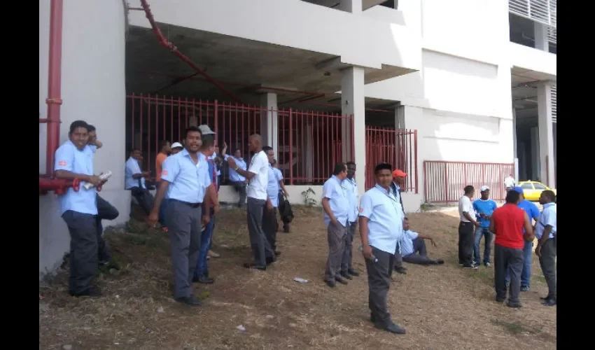 Operadores del metrobús de Panamá