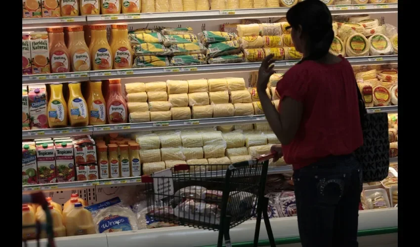 Consumidores piden un respiro en los precios de los productos alimenticios. FOTO: ROBERTO BARRIOS