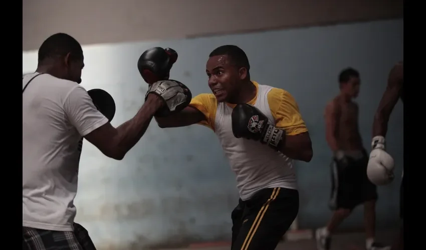  Liborio Solís fue campeón supermosca en la Asociación Mundial de Boxeo (AMB).  Archivo