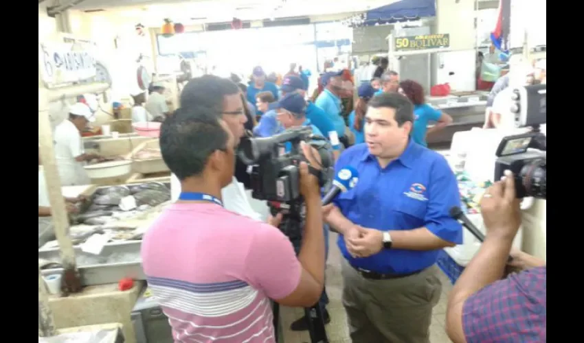 Acodeco en el Mercado del Marisco 