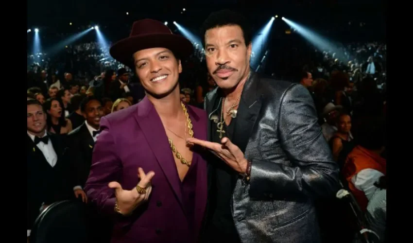 Lionel Richie y  Bruno Mars