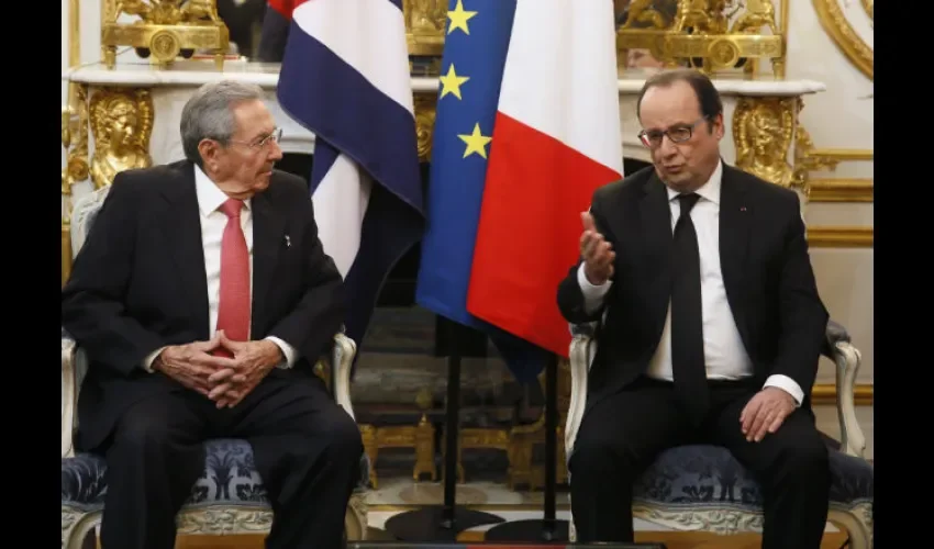 Raúl Castro  y François Hollande