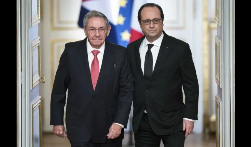 Raúl Castro  y François Hollande