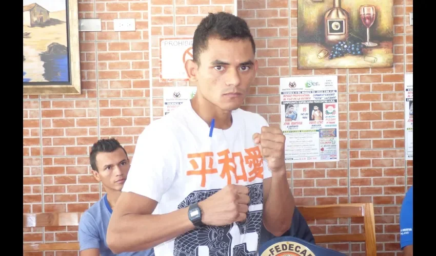 Wilner Soto, de Colombia.  Elisinio González G.