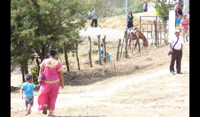 Están acostumbrados a caminar largas distancias en la comarca. 