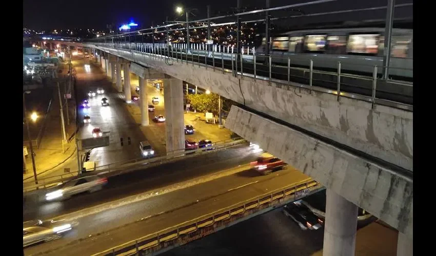 La línea 1 ha sido todo un éxito, es por esto que los panameños esperan que se construyan las Líneas 2 y 3 cuanto antes.