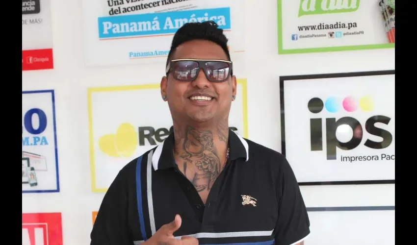 Asegura el famoso que no se mete en cosas raras, solo se dedica a su música. Archivo