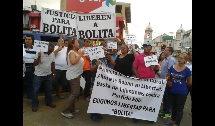 Porfirio "Bolita" Ellis