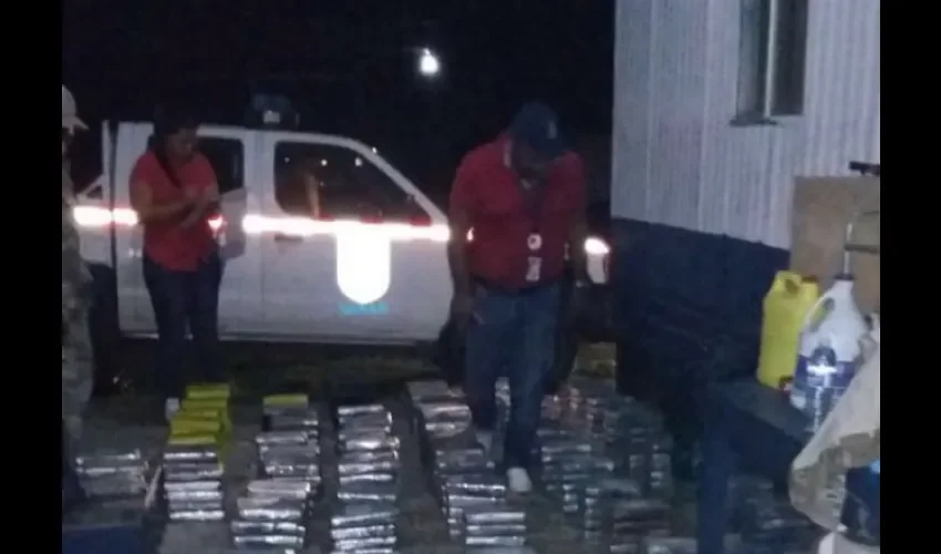 Droga decomisada en Boca La Caja 