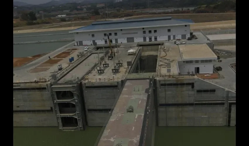 El Canal cuenta con 29 remolcadores nuevos. FOTO: ROBERTO BARRIOS