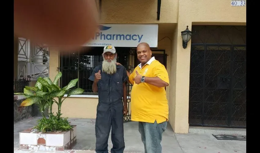 Así llegó a la farmacia.