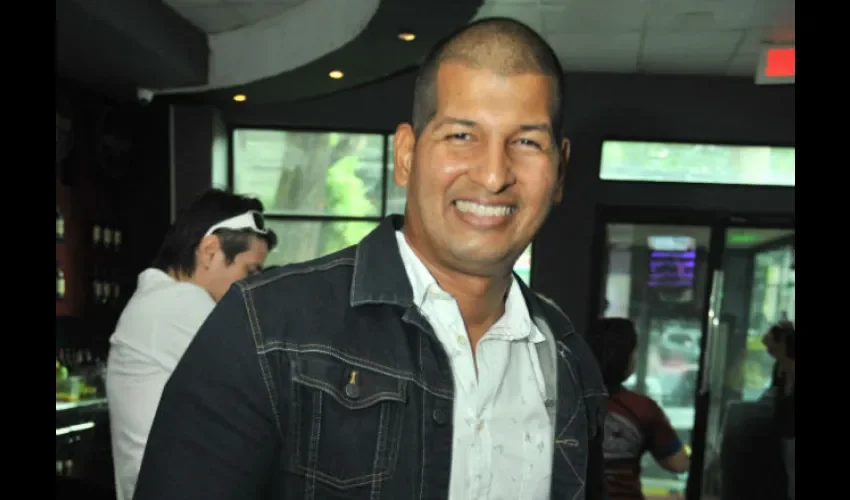 Sócrates Laso excascarosos.