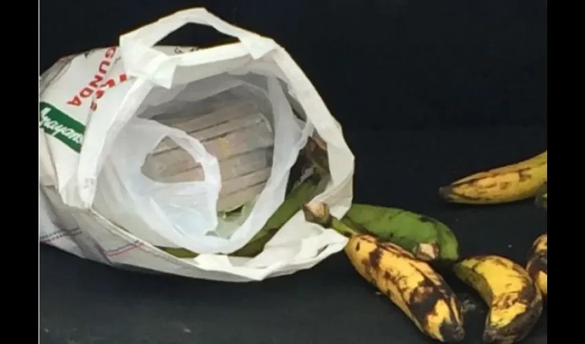 Dinero decomisado en Brisas del Golf