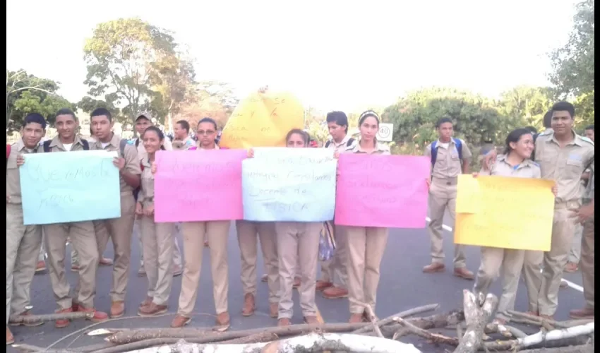  Instituto Profesional Técnico de Tonosí 