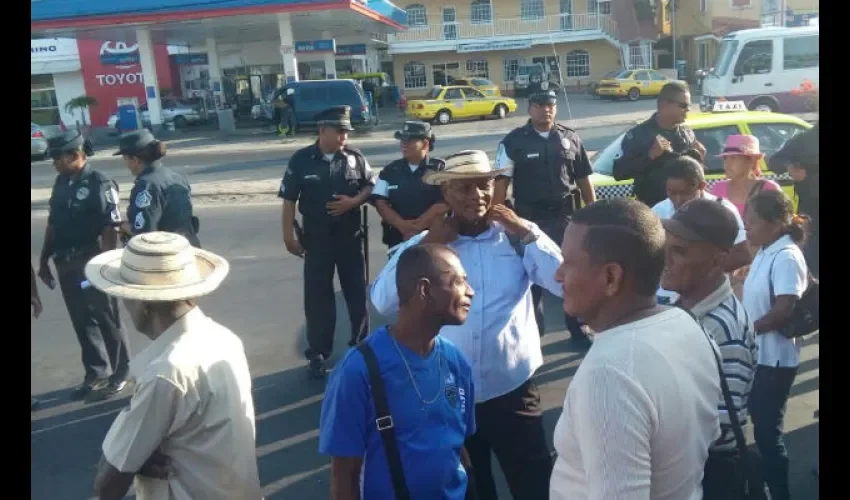 Pacientes renales protestan en Coclé