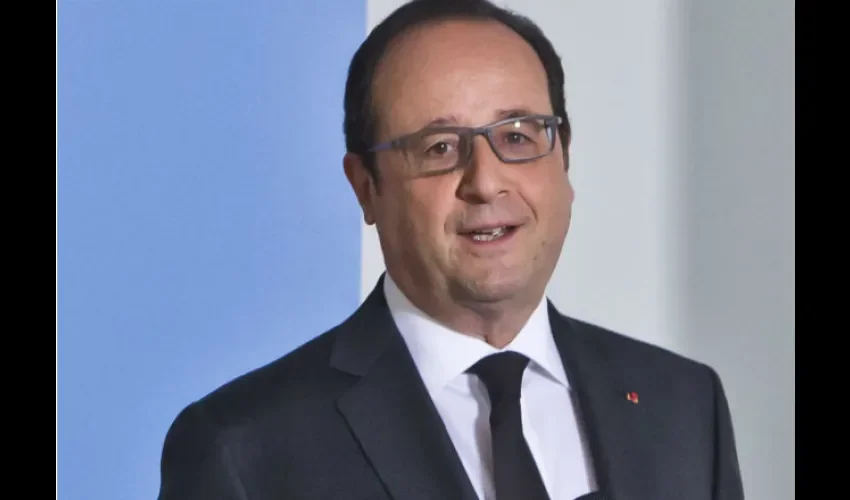 François Gérard Georges Nicolas Hollande 