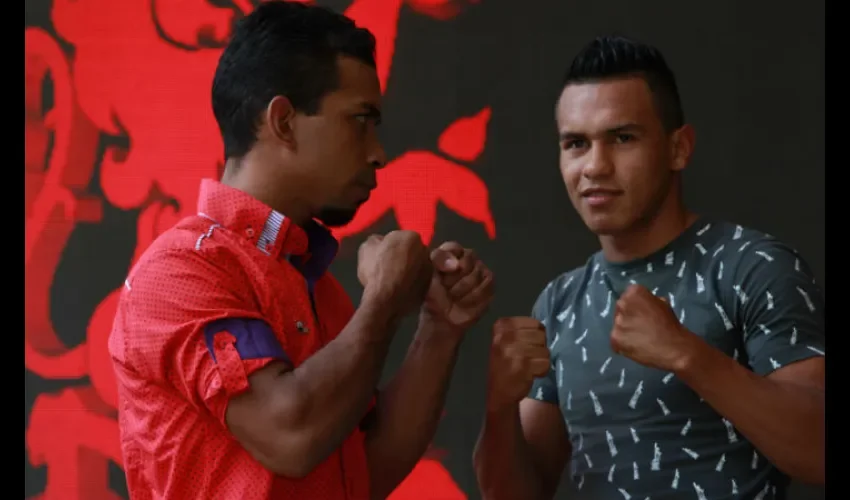 Tony Gómez (izq.) y Bryan "La Roca" De Gracia son los protagonistas de la cartilla Campo Minado. Foto: Anayansi Gamez