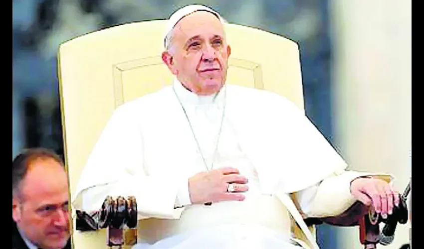 El papa Francisco y  Elizabeth Lizzy Myers