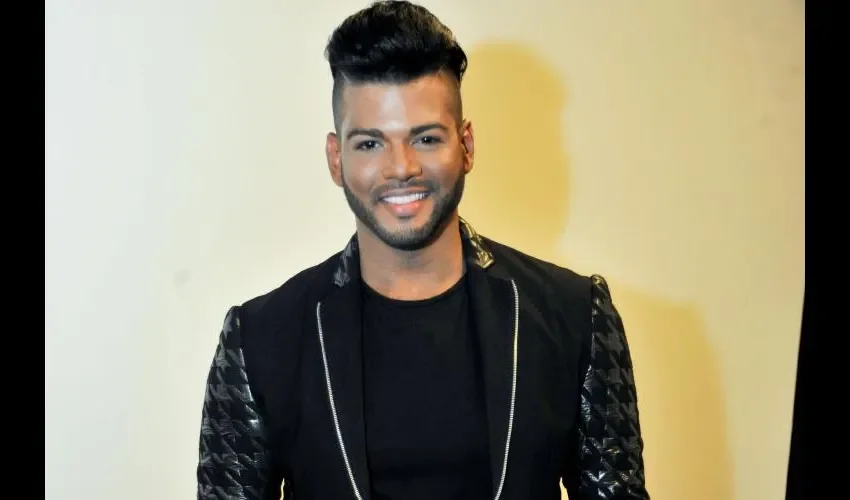 Ahora cuidará de no involucrarse en tanto alboroto.