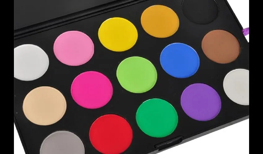 Son geniales, pues son muy duraderas y no tienen nada de brillo, tus ojos cobrarán vida.