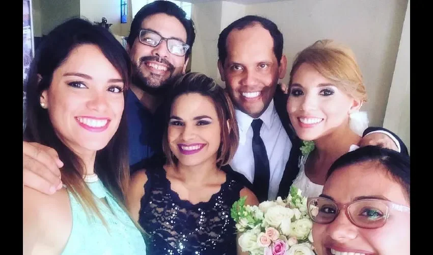 Familiares subieron fotos.