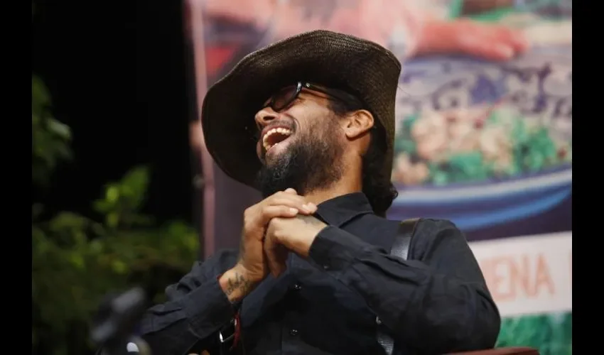 Actualmente, el cantante se encuentra curado, sin embargo, se cuida mucho.