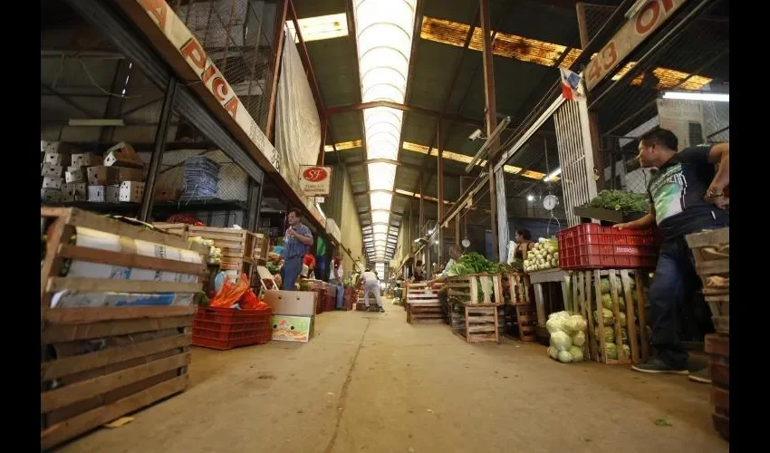 En el Mercado Agrícola Central hay poca cebolla. FOTO: ROBERTO BARRIOS