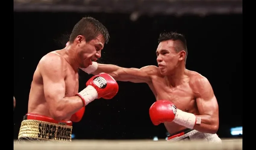 Bryan De Gracia (dcha.) viene de ganarle al mexicano Alejandro Palmero.  Anayansi Gamez