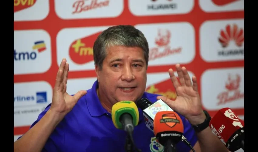 Hernán Darío Gómez, timonel de la Selección Mayor de Panamá, no quiere que 'maltraten' a sus jugadores. Anayansi Gamez
