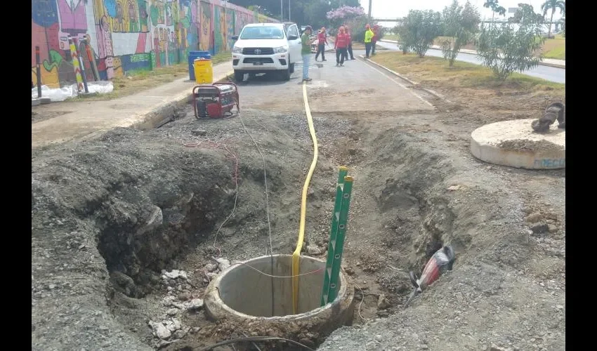 El proyecto tiene dos grandes componentes, uno de agua potable y otro de alcantarillado.