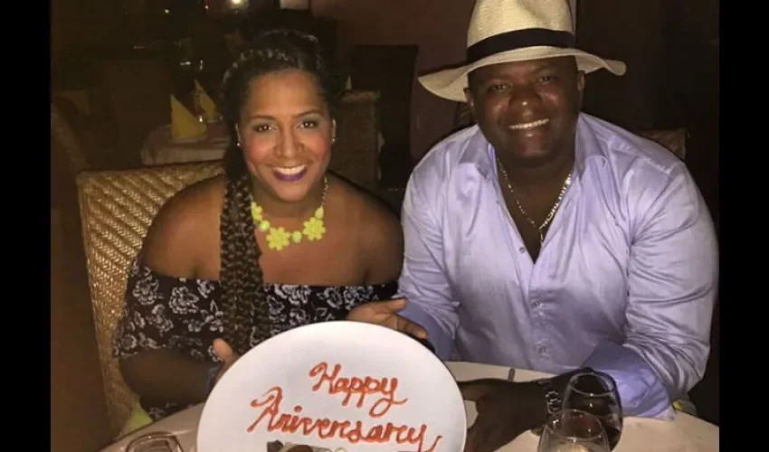 Pareja del Chollywood. 