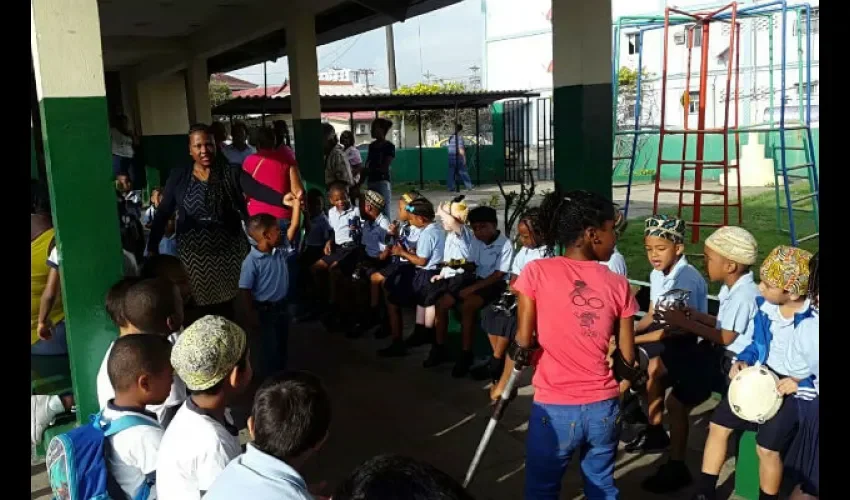 Protesta en el Iphe de Colón 