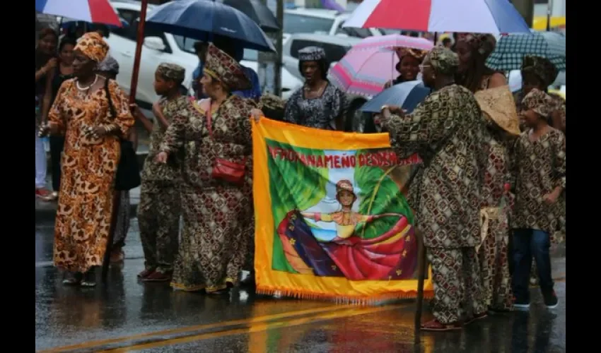Desfile en Río Abajo 