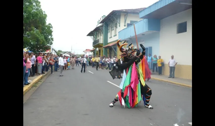 La Cuarteada del Sol en la Villa de Los Santos 