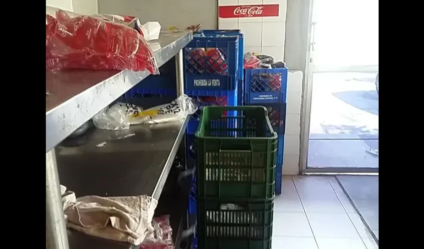 Fabrica de bolis en Río Abajo 