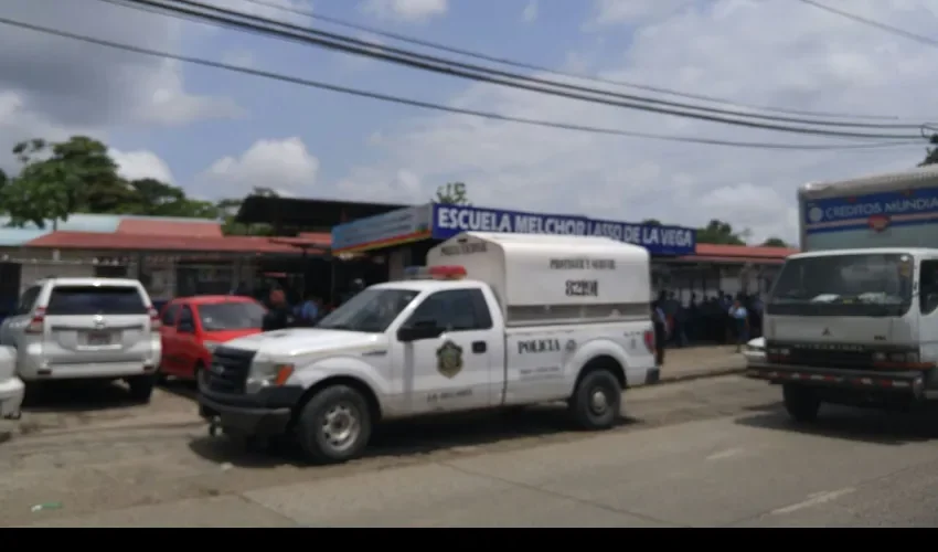 Escuela Melchor Lasso De La Vega