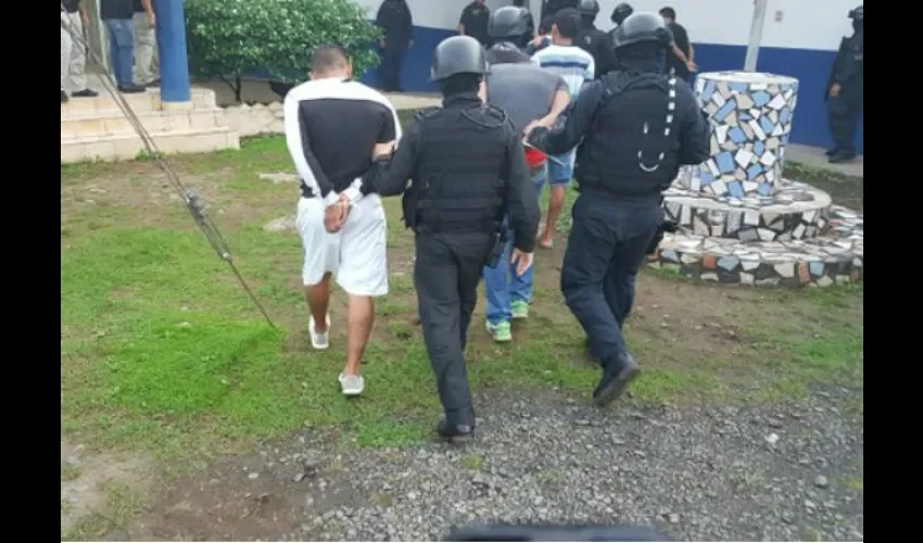 Operativo  policial en Las Mañanitas 