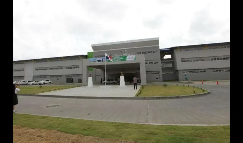 Colegio Abel Bravo.