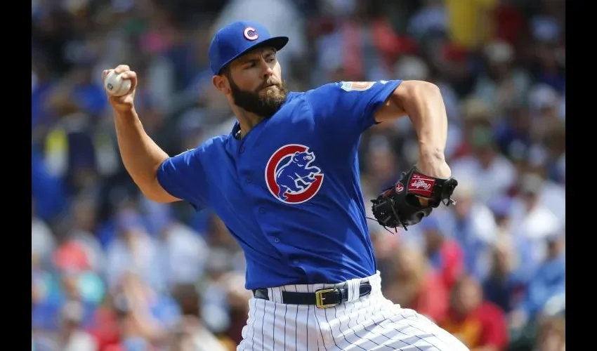 Jake Arrieta tiene marca  de 5-0. AP