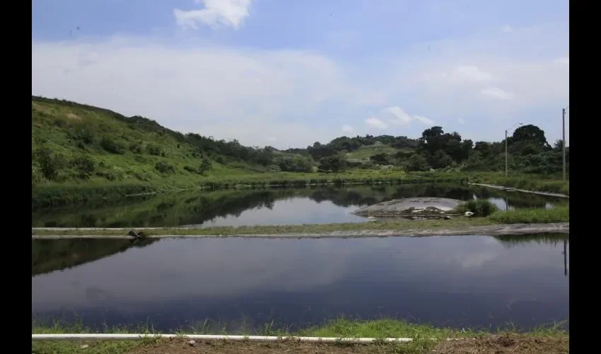 La planta de tratamiento de lixiviados se adecuará para que se pueda tratar 36 metros cúbicos hora de lixiviados. 