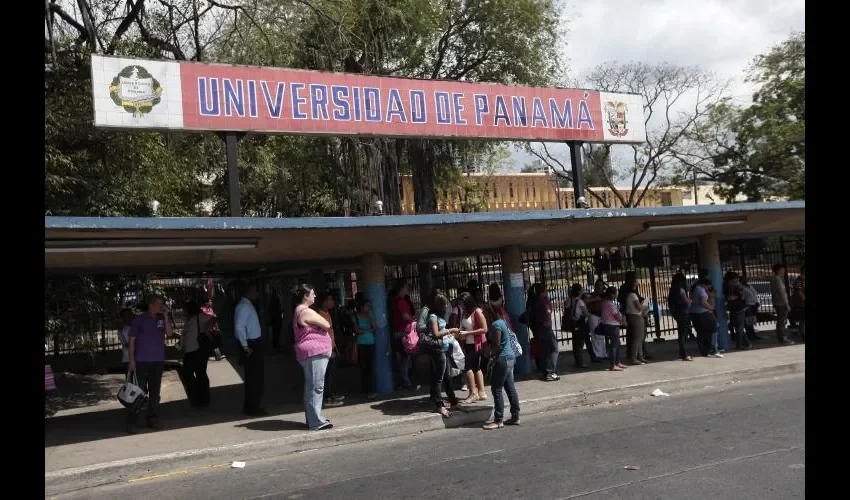 Tanto los estudiantes, docentes y administrativos tienen muchas expectativas.