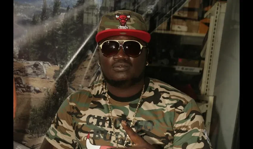 El artista siempre estuvo pendiente de su pareja cuando estuvo preso.