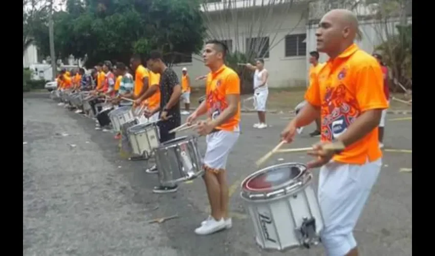 Las secciones con mayor presencia son percusión y clarines. Este año innovan con tres batallones femeninos y 40 churucas.  