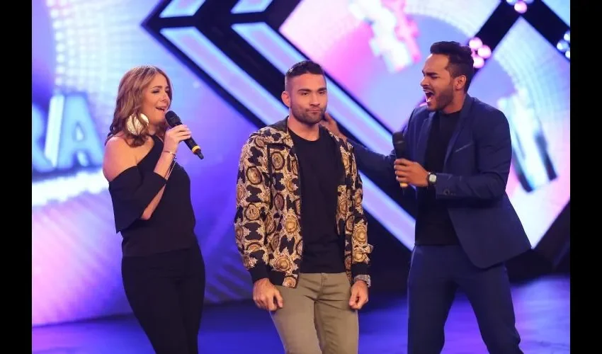 Ariel ya no niega que tiene sentimientos por Neka, y a nosotros nos dijo que le gustaba.