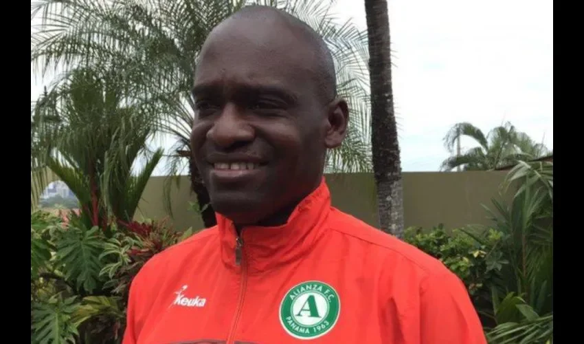 El Alianza confirmó el fichaje de "Chalate" Torres a través de las redes sociales. Tomada del Twitter del Alianza FC