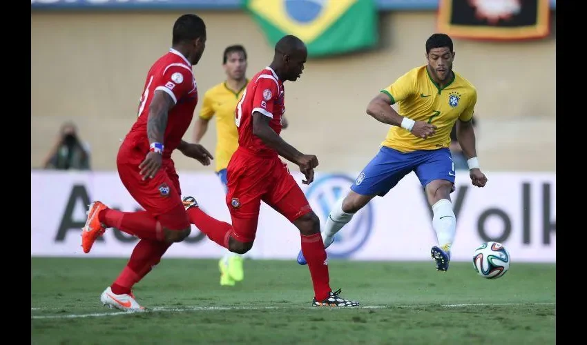 Panamá se ha medido tres veces a Brasil, perdiendo todos los partidos.