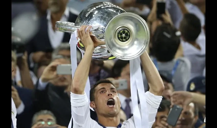 Cristiano Ronaldo anotó el gol de penal definitivo para el título del Real Madrid. AP